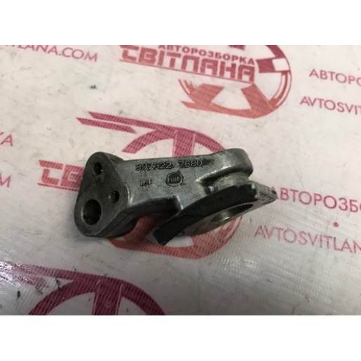 Кронштейн датчика розпредвала Opel Combo 1.7 CDTI 2001-2011 8973227680